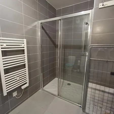 Sylvie8, T2, Centre Luchon, Jardin, 4 Personnes Apartment Bagnères-de-Luchon