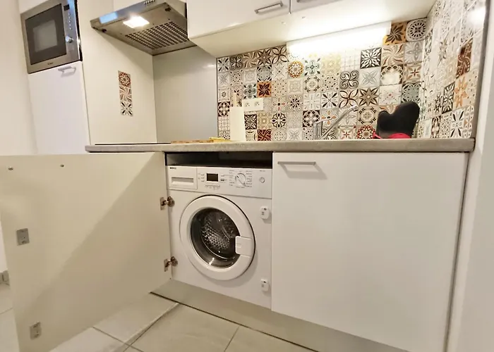 Sylvie8, T2, Centre Luchon, Jardin, 4 Personnes